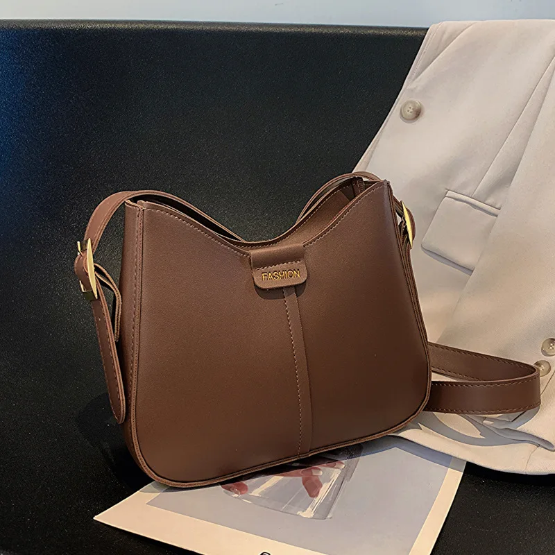 New Minimalist Shoulder Crossbody Bag for Women with A Trendy and Niche Design Korean Style Textured Bags for Women