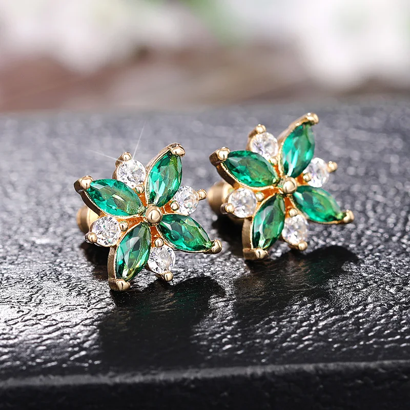 أقراط نسائية من Huitan باللون الذهبي بتصميم زهرة مع تشيكوسلوفاكيا أبيض/أخضر لحفلات الزفاف والخطوبة وإكسسوارات لطيفة ورائعة