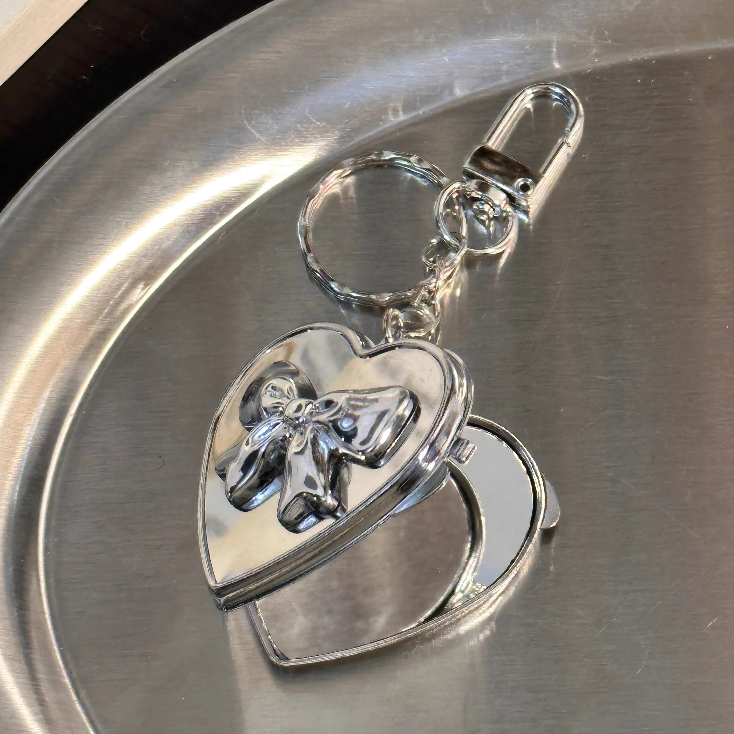 

Зеркало для макияжа в форме банта и сердца в стиле Y2K, портативное карманное зеркало для девочек, складное компактное зеркало для студентов, милое карманное зеркало