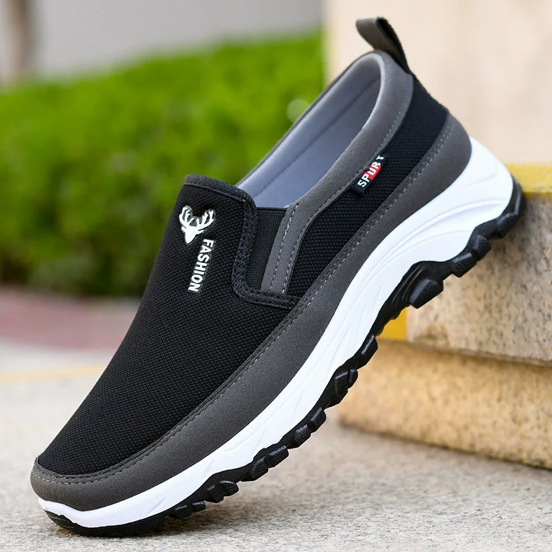 2024 Spring/Summer New Casual Middle and Elderly Dad's Shoes Soft Sole Strong Walking Anti Dirt Shoes, Cover Up Men's Shoes