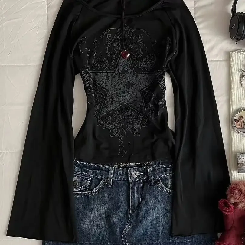 الأمريكية تي شيرت ريترو كم طويل سليم صالح المرأة عادية اليابانية ثقافة فرعية Y2K خمر القوطية تيز الخريف الإناث شيك القمم