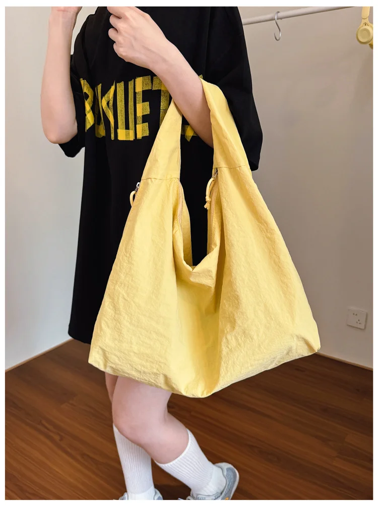 Lässige Nylon-Umhängetasche mit mehreren Taschen, Doppelreißverschluss, hohe Kapazität, Einkaufstasche, 2025, modische einfarbige Handtaschen, Einkaufstasche – Detail 16