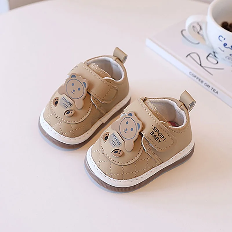 أطفال حذاء مسطح لطيف الدببة بنين بنات حذاء كاجوال موضة متعددة الاستخدامات 2025 موضة جديدة أحذية مشي للأطفال لينة أسفل مريحة
