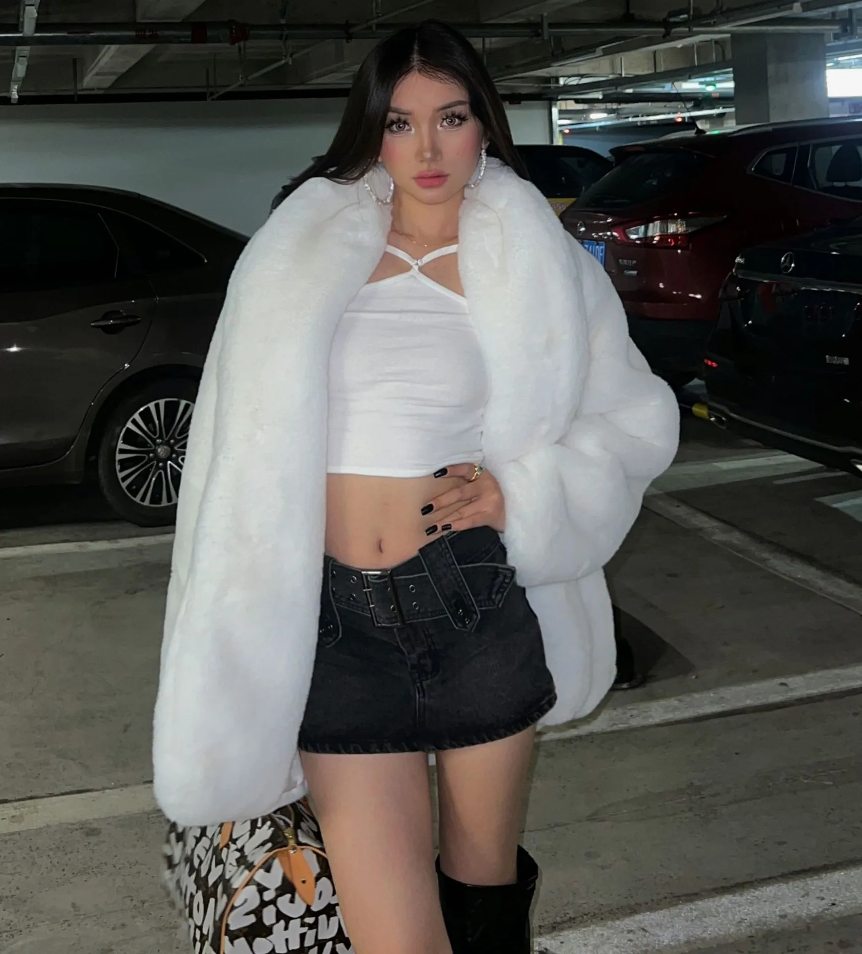 Płaszcz z podszewką ze sztucznego futra Płaszcze Damskie Wzorzyste Kryształowe Klubowe Nowoczesne Frędzle Kołnierz Zamszowe Płaszcze z Napisami Regulowane Paski Krótkie