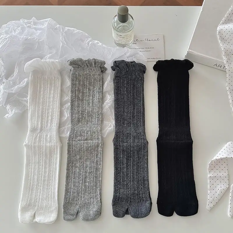 New 1 Pair Woman Mesh Socks Soft Breathable Cotton Summer Thin Split Toe Sock Ice Cream Candy Color Two-Toed Japanese Tabi Sox