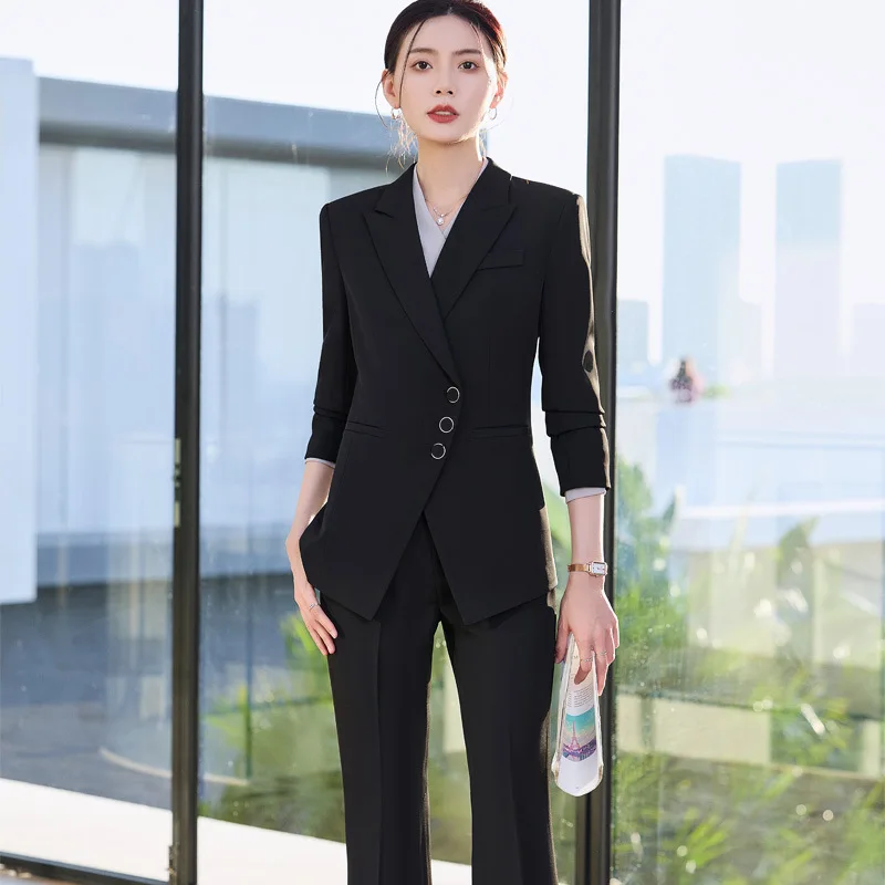 Apricot-colored professional suit for women, spring and autumn office attire, formal workwear for office workers, hostess' photo
