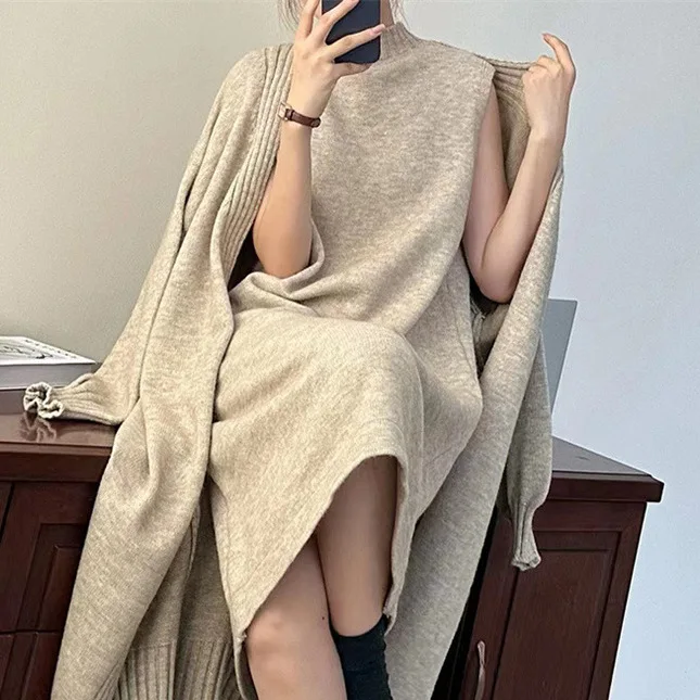 Gestricktes, solides Kleid-Set, ärmellos, knöchellang, Rollkragenpullover, Kleid, lockere Strickjacke, Oberbekleidung, High Street, Herbst 2025,