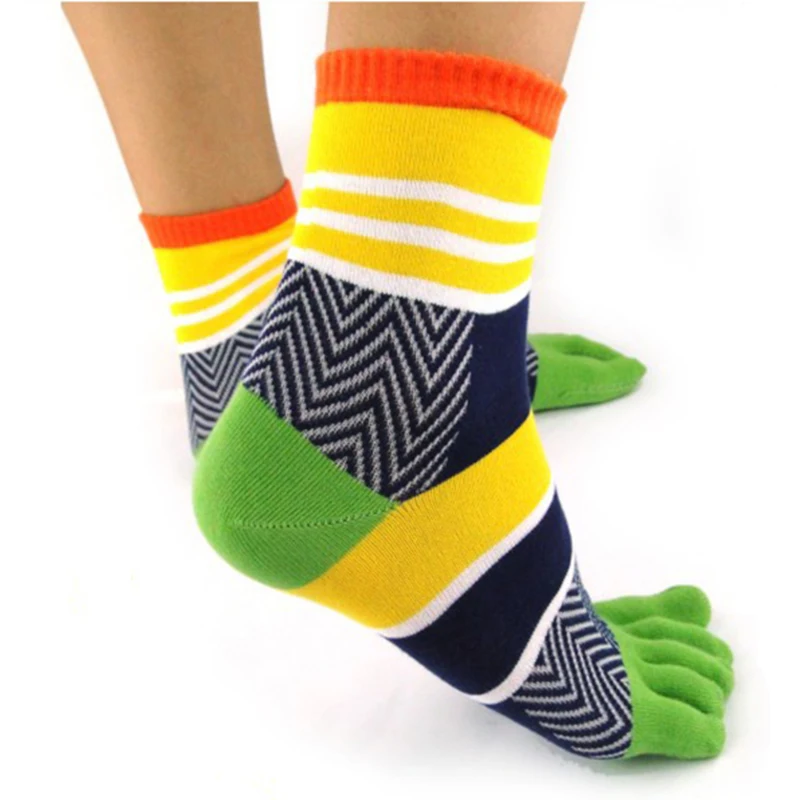 Young Man 5 Finger Short Socks Cotton Colorful Striped Aesthetic Sock Street Fashion Casual Happy Funny Designer Socks with Toes