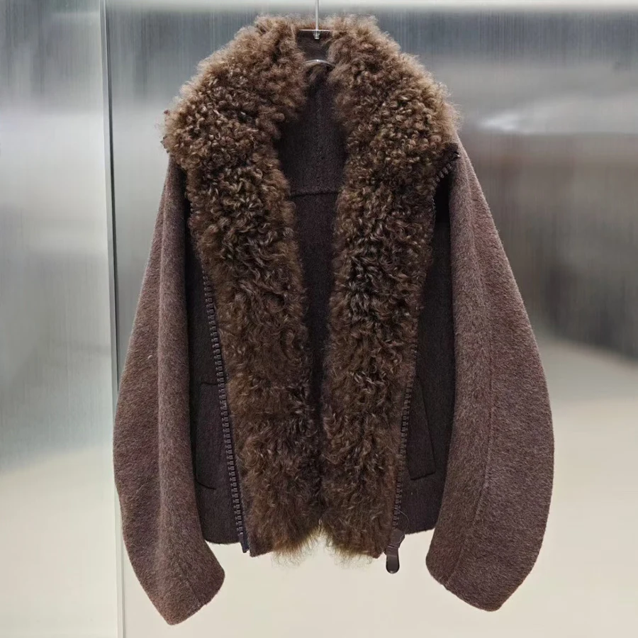 معطف شتوي دافئ من الصوف مع ياقة من فرو الضأن معطف فرو حقيقي الأكثر مبيعًا سترة فاخرة