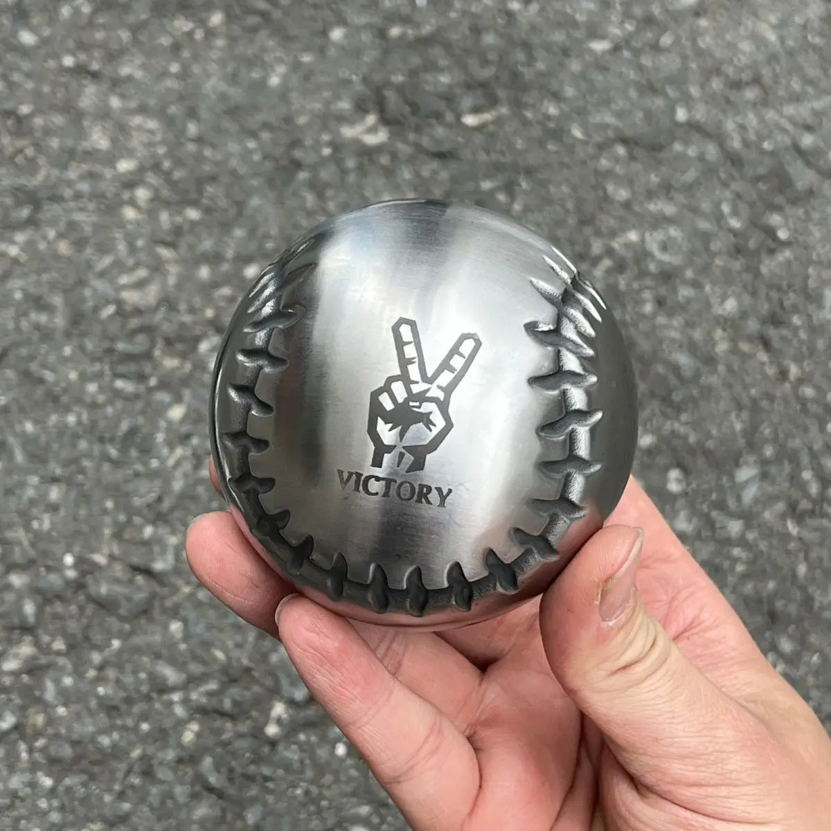 

Outdoor Portable EDC Solid Stainless Steel Baseball Training and Exercise Tool
