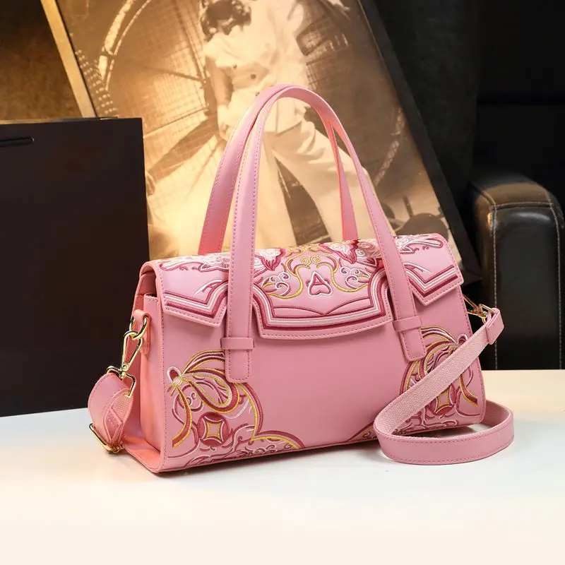 Spring/Summer Women\'s Bag 2024 New Fashionable Retro Embroidered Mom\'s One Shoulder Crossbody Chinese Style Design Handbag