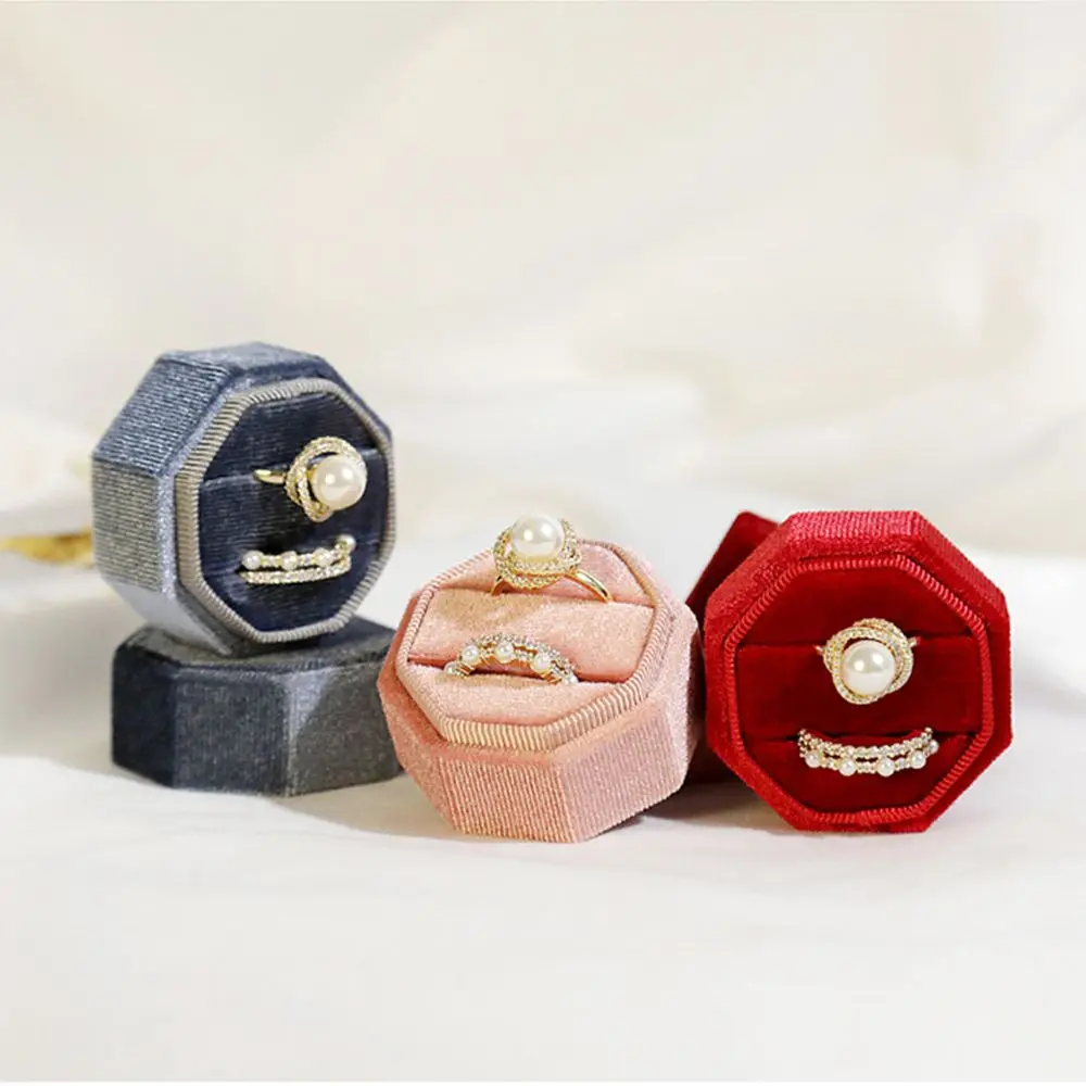 หมั้นแปดเหลี่ยมประณีตพร้อมฝาปิดที่ถอดออกได้กํามะหยี่กล่องเครื่องประดับแหวนกล่องเก็บกล่อง