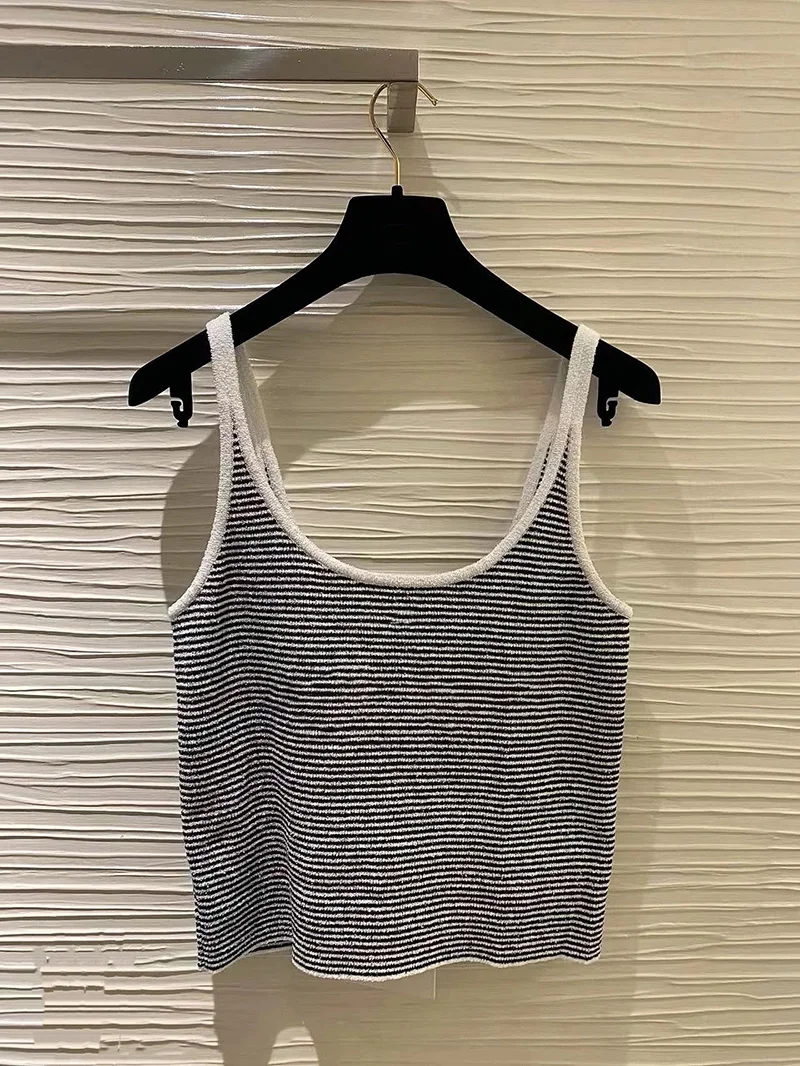

Summer Knitted Stripe Strap Vest Women's Slim Fit Sexy Svel Underwear Outerwear Casual ort Length Online Exclu...