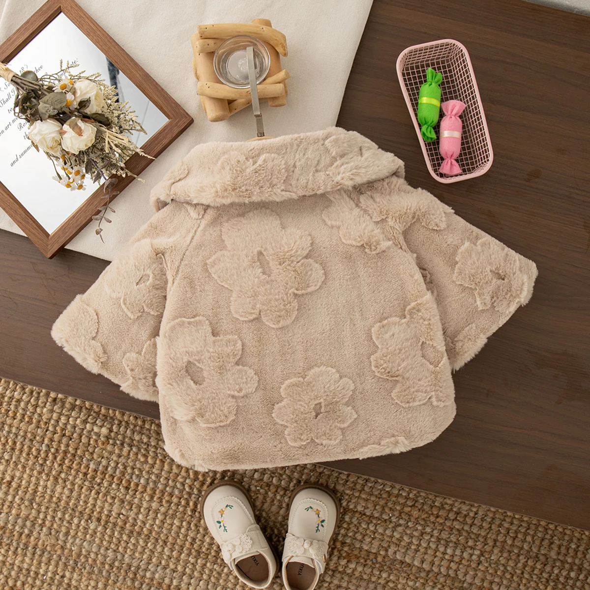 Dziewczęcy płaszcz jesienno-zimowy w kratę z kokardą, jednolity kolor, kołnierzyk, odzież wierzchnia dla niemowląt, urocze ciepłe kurtki dla niemowląt, ubranka dla niemowląt.