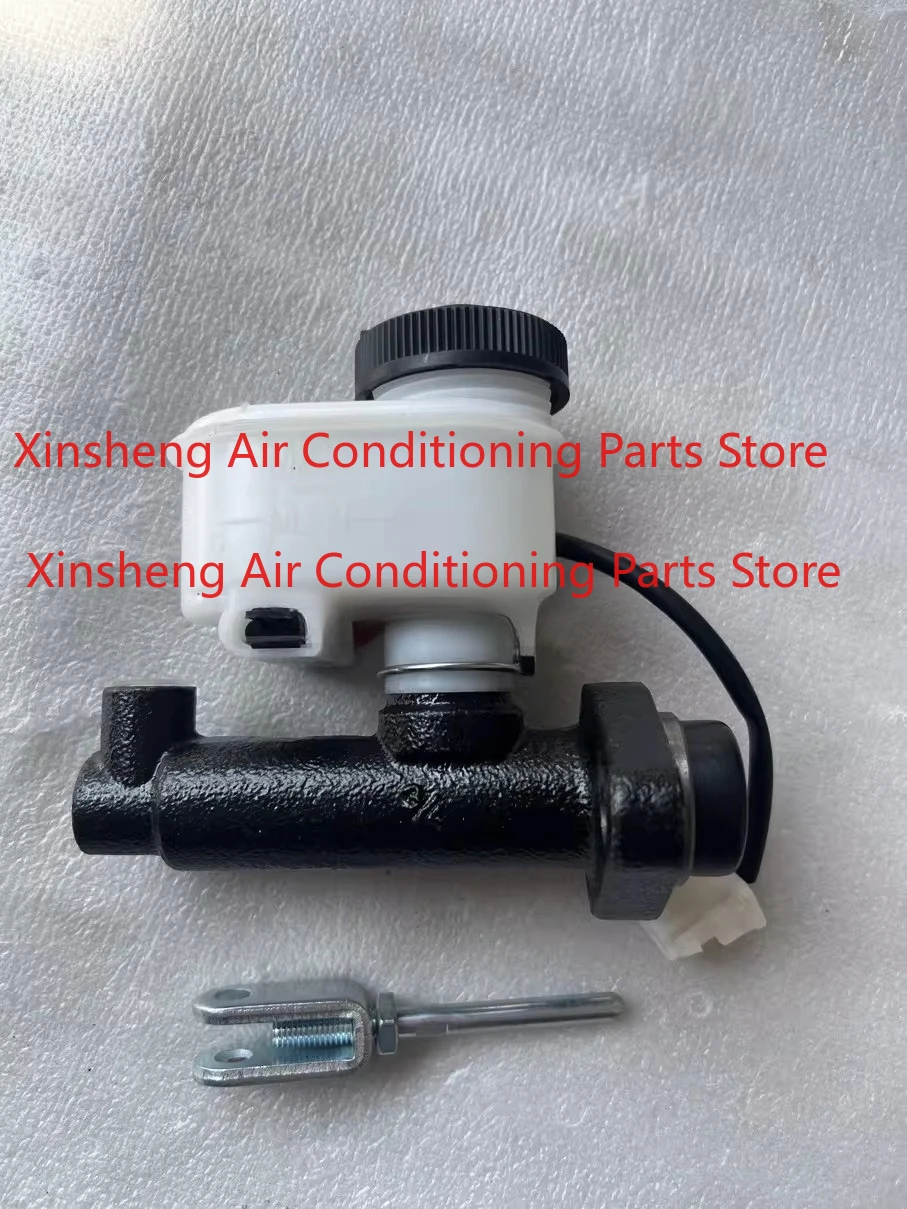 

Suitable for Mitsubishi Forklift Parts F18B FD30S Brake Master Pump Brake Master Pump 5101/5105