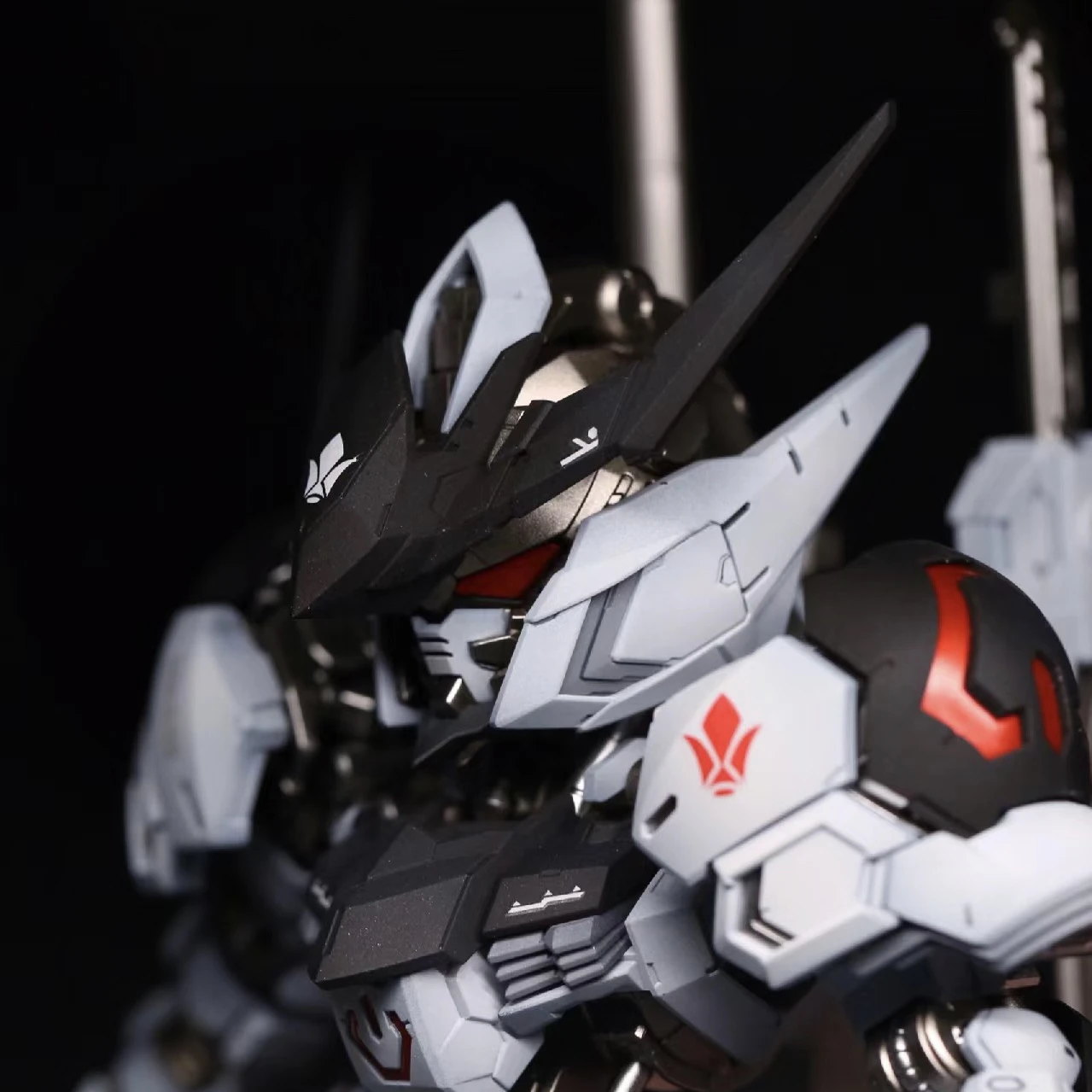 �y�Z�[�����zMGSD �o���o�g�X �{�[�h�X�v���[����J���[ �K���_���g�ݗ��ă��f�� �E�H�[�^�[�f�J�[���X�^���h�t�� �S���V���[�Y ���{�b�g�͌^�ߋ�