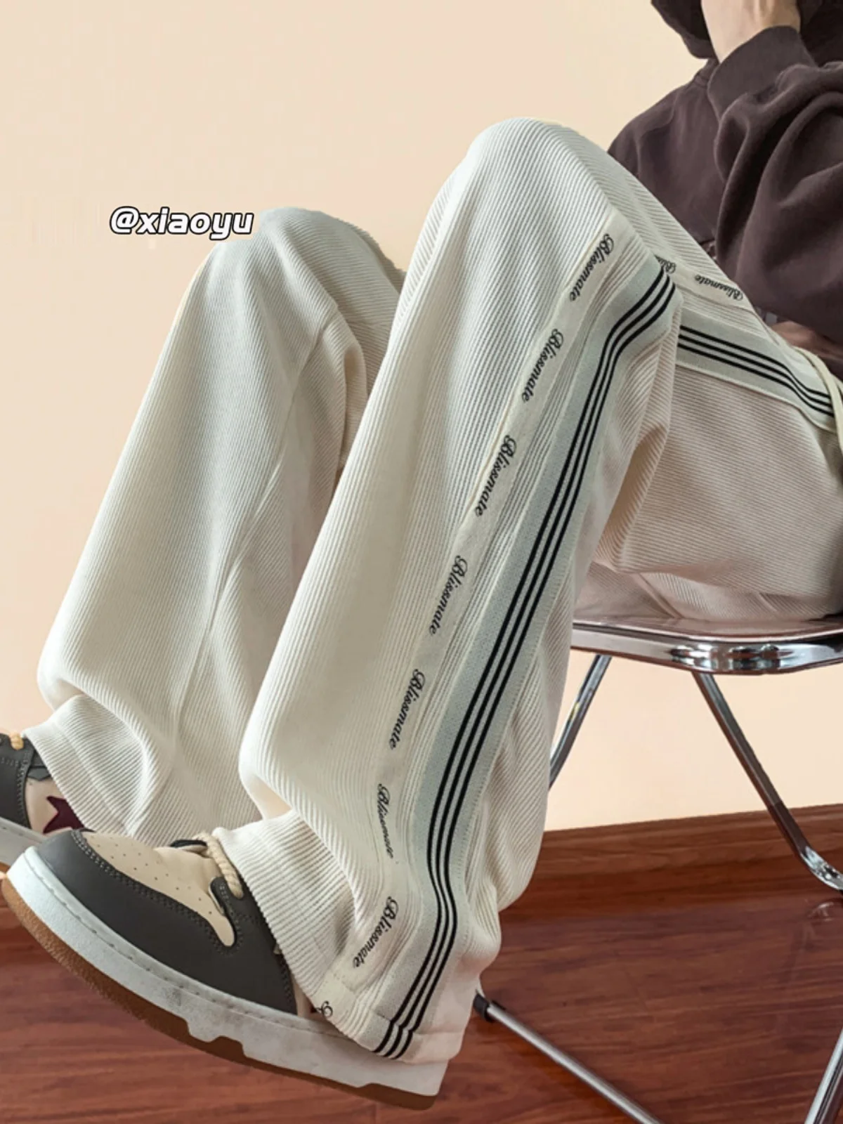 

Мужские повседневные брюки European Sle Fce, осенне-зимние, свободные, прямые, драпированные, спортивные, с боковой полосой и эластичным поясом