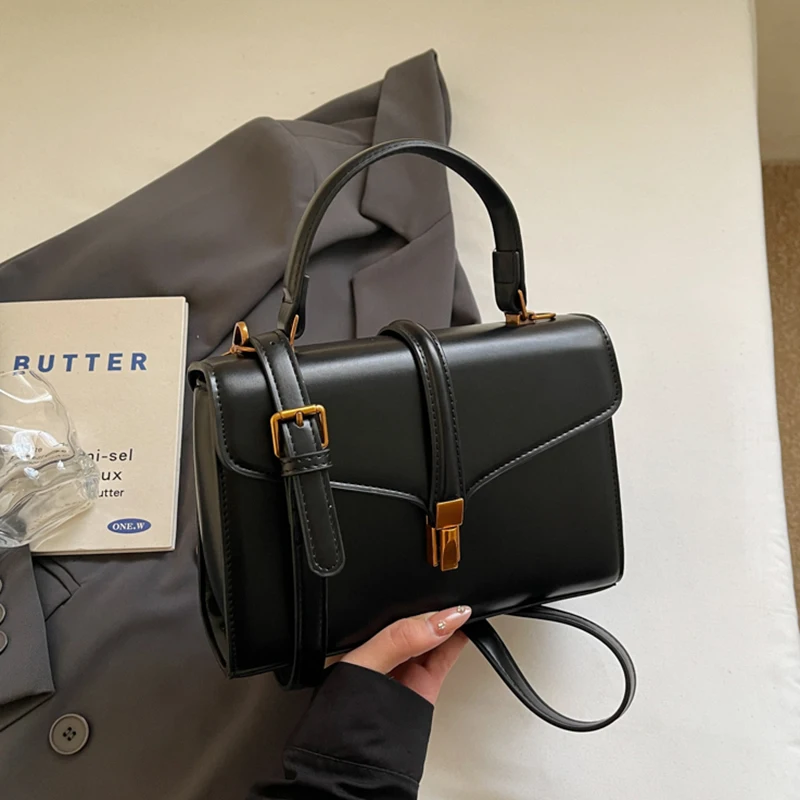

Vintage Buckle Small Square Bag for Women 2025 New Large Capacity Casual Crossbody Bags Female Commuting Shoulder Pack