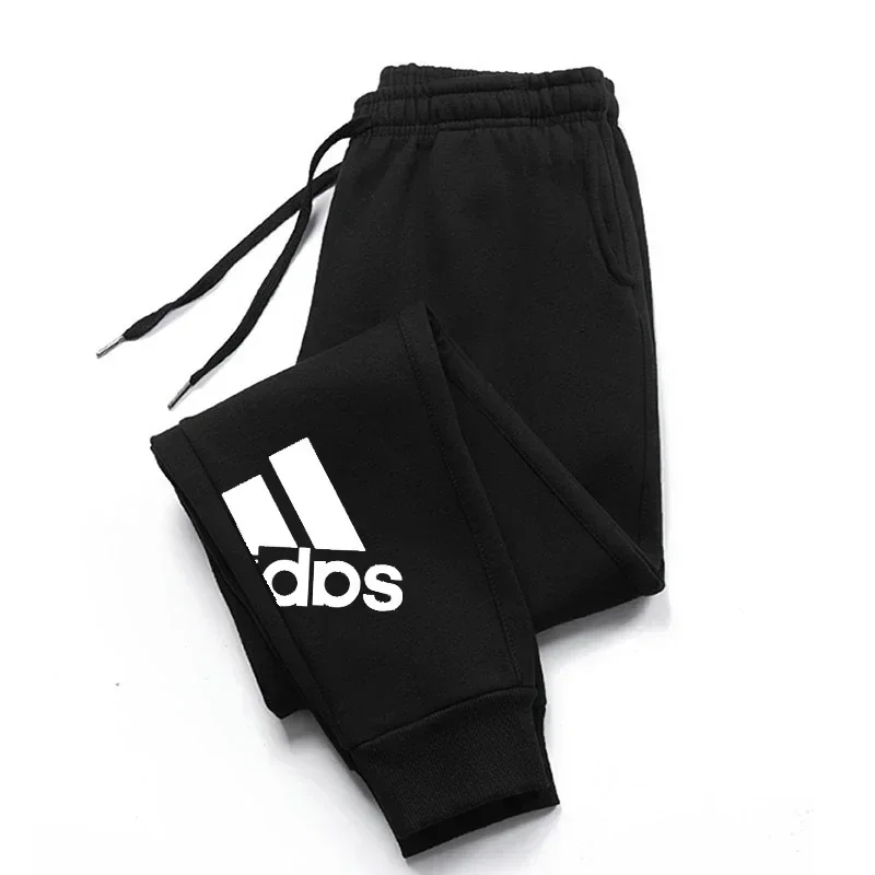 

In the spring and autumn of 2025, the new casual calf pants and crossover trendy pants for jogging are selling well