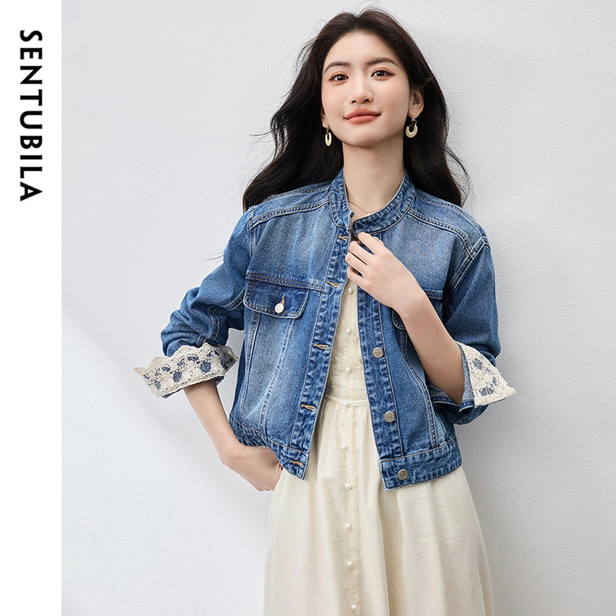 SENTUBILA Vintage Denim Jackets Women 2025 100% Cotton Patchwork Lace O-Neck Long Sleeve Single Breasted Outerwear W53WD3695X