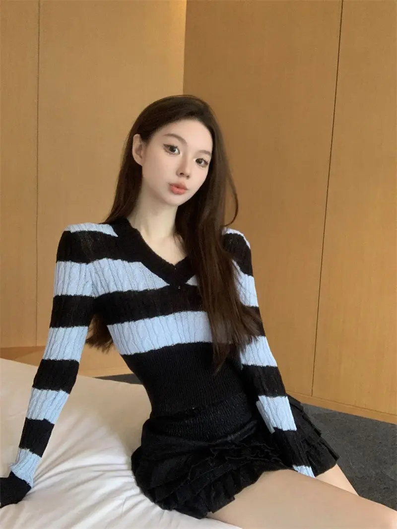 

Womens Pullovers With Flower Knitwears Striped Sailor Marine Style Navy Blue White Casual Holiday Vacation Look Fashion Styles
