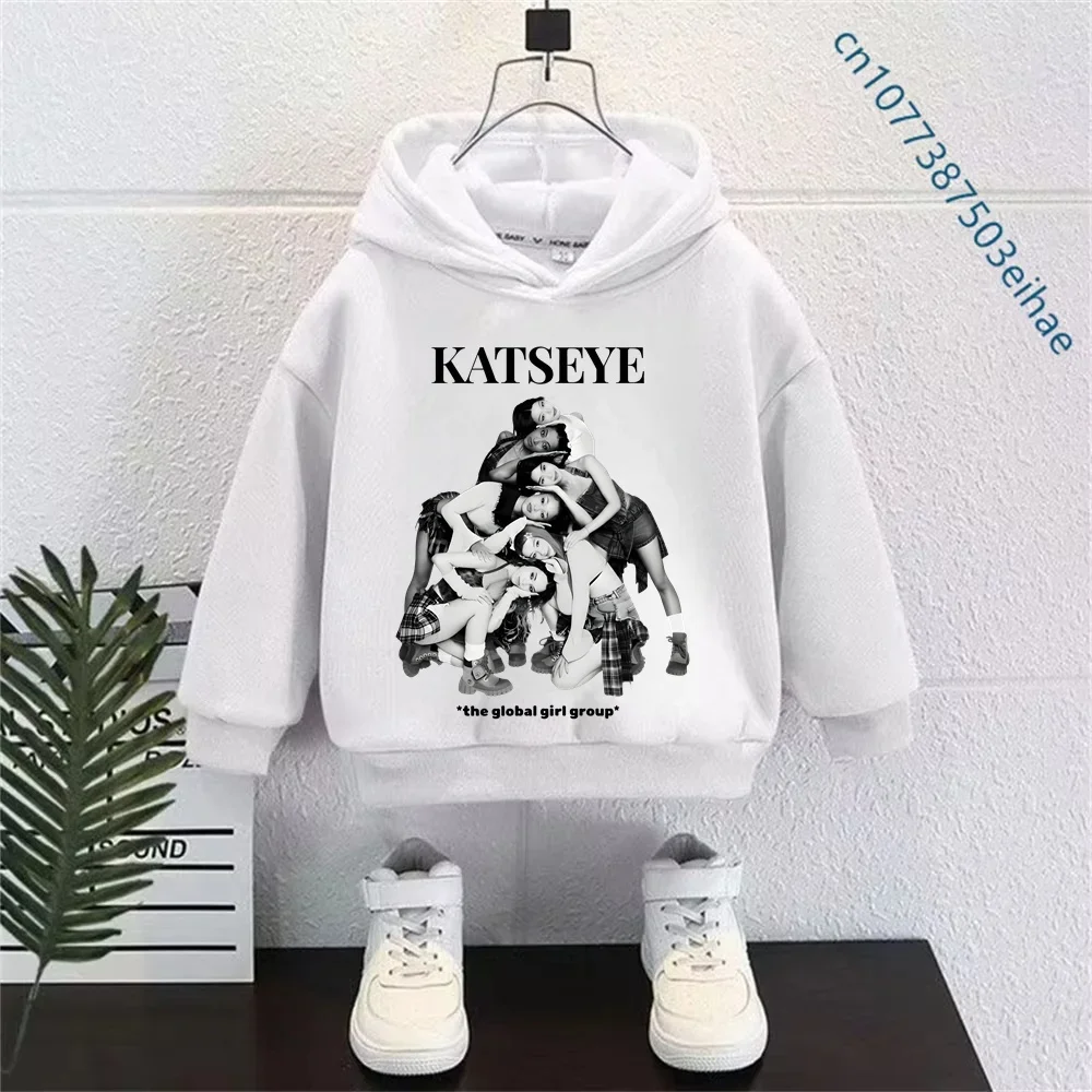 roupas-esportivas-harajuku-para-meninos-e-meninas-moletons-com-capuz-estampados-com-graficos-de-Idolos-katseye-para-criancas-pequenas