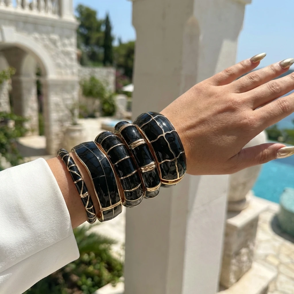 

Hiphop Vintage Enamel Bangles for Women Classic Irregular Geometic Black Gold Color Chunky Bracelets Vacation Stacked Jewelry Gi