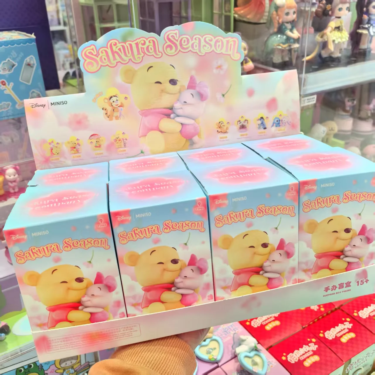 

Miniso Original Winnie The Pooh Sakura Season Series Blind Box Collection Decoration Action Figure Kawaii Doll Mystery Box Gift