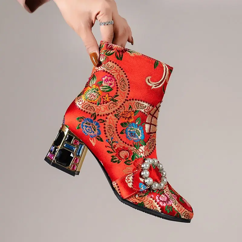 Womens Embroidery Floral Ankle Boots Genuine Leather Rhinestones Crystal Block Heel Shoes Retro Luxury New  boots women 2023