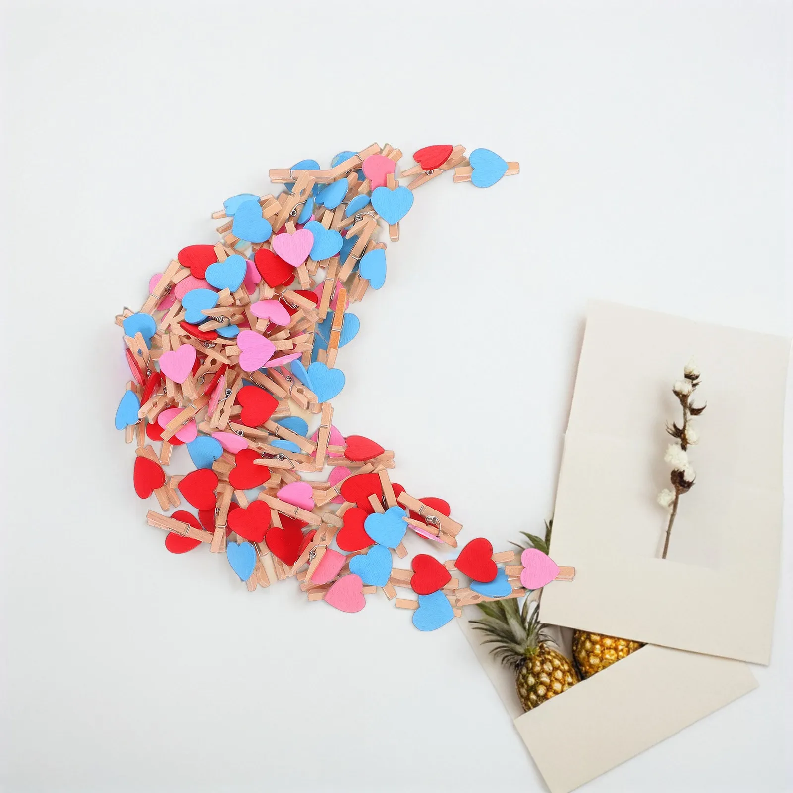 90Pcs Love Heart Wooden Clips Crafted from Natural Wood for Photo Hanging Memo Display Kids Artwork Snack Bag Sealing Party