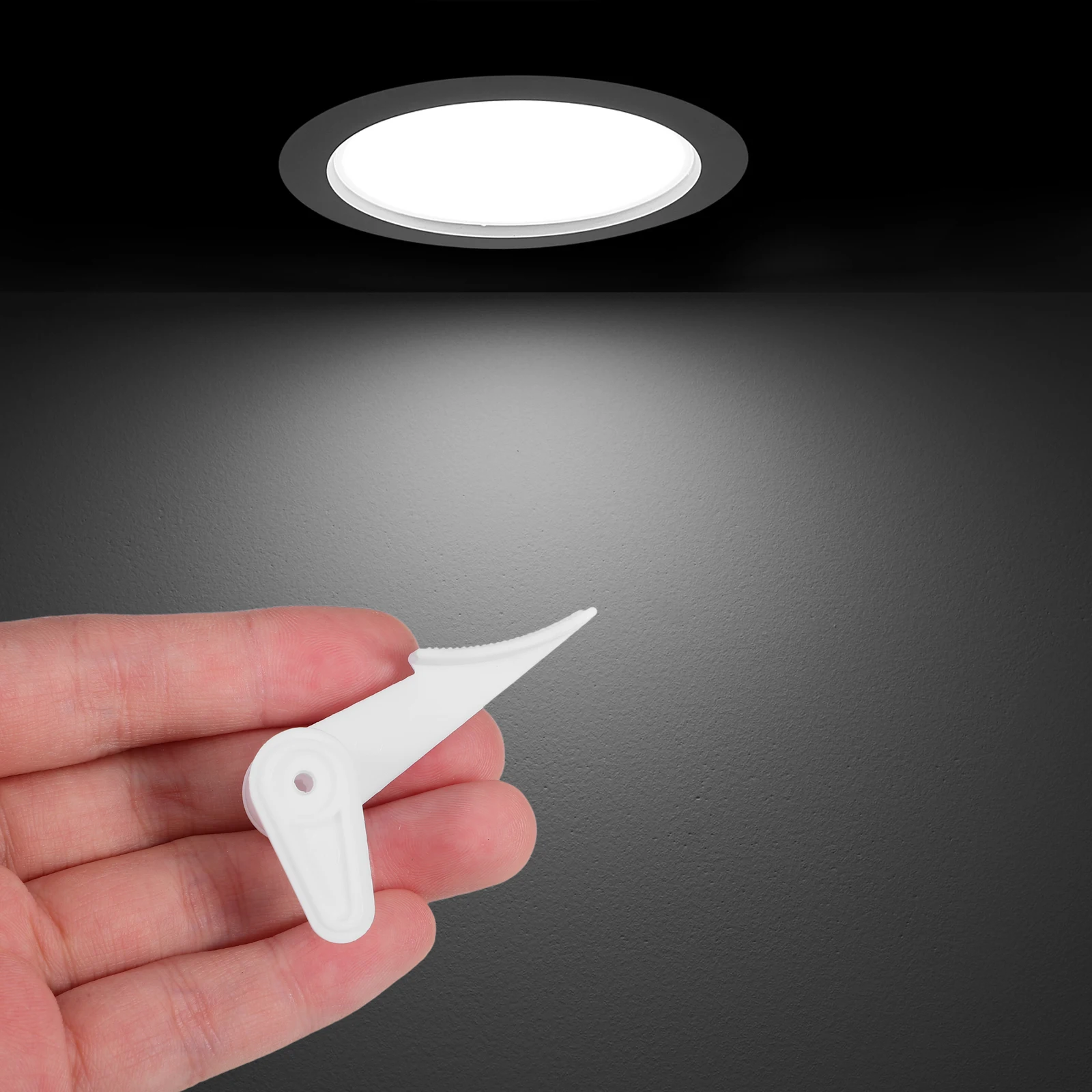 

12pcs Ceiling Lamp Clips Durable Plastic Light Fixture Parts Secure Hold Lampshade Fixing Buckle For Led Ceiling Lights