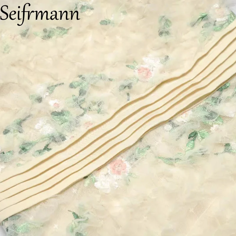 Seifrmann 2026 printemps femmes nouvelle lumière luxe et élégance col rond manches courtes maille broderie taille cintrée robe