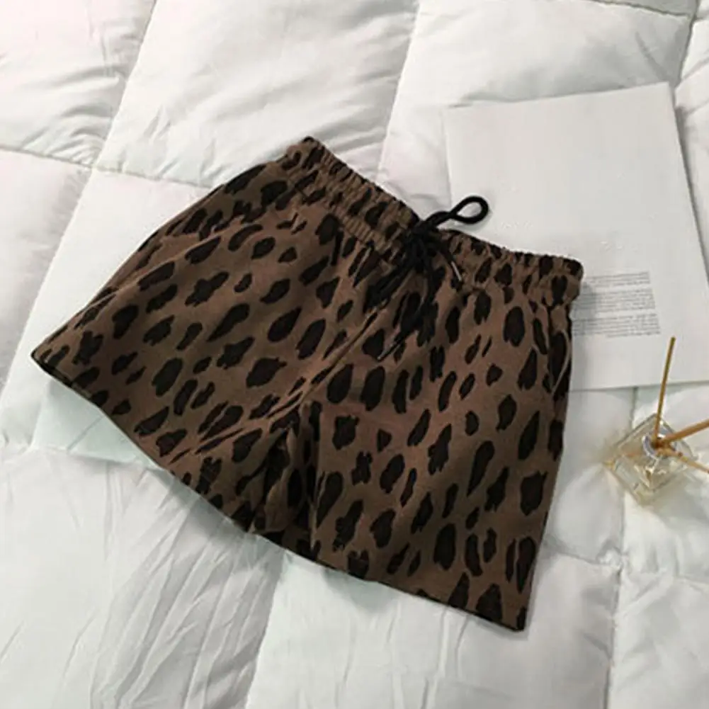 Pantalones cortos con estampado de leopardo para mujer, Shorts holgados con cintura elástica, ropa de playa, 2022