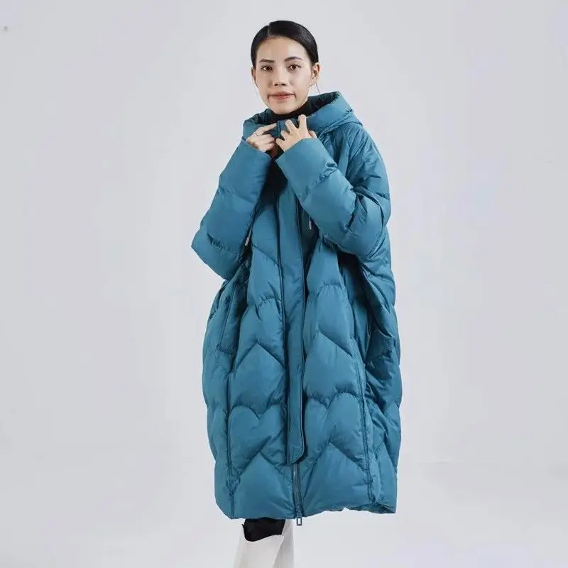 Piumino oversize in ganso con cappuccio da pendolare allentato da donna nuovo inverno 2025