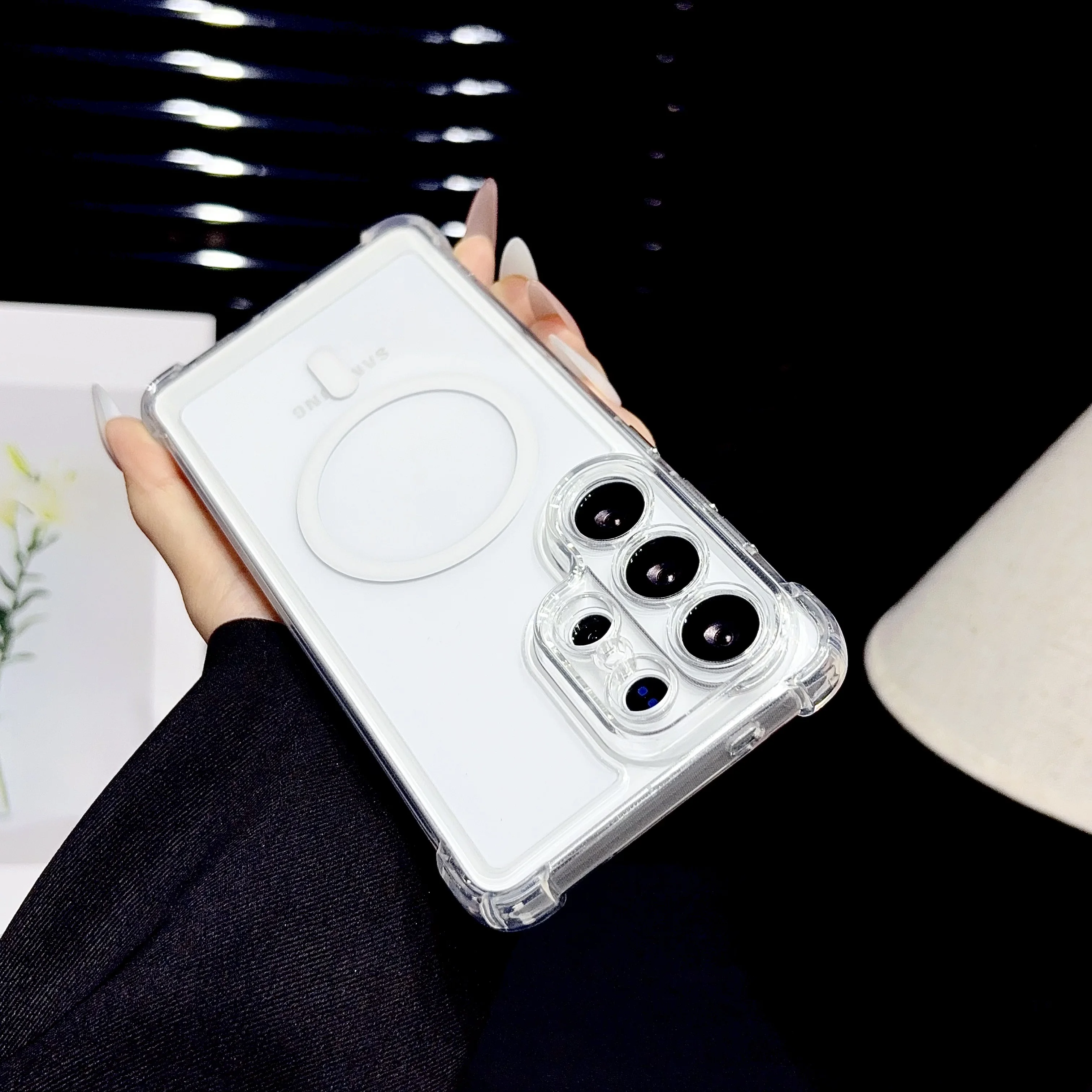 Capa Magnética Transparente à Prova de Choque para Samsung Galaxy S26 S25 S24 S23 S21 S20 FE S22 Note20 Ultra 10 Plus
