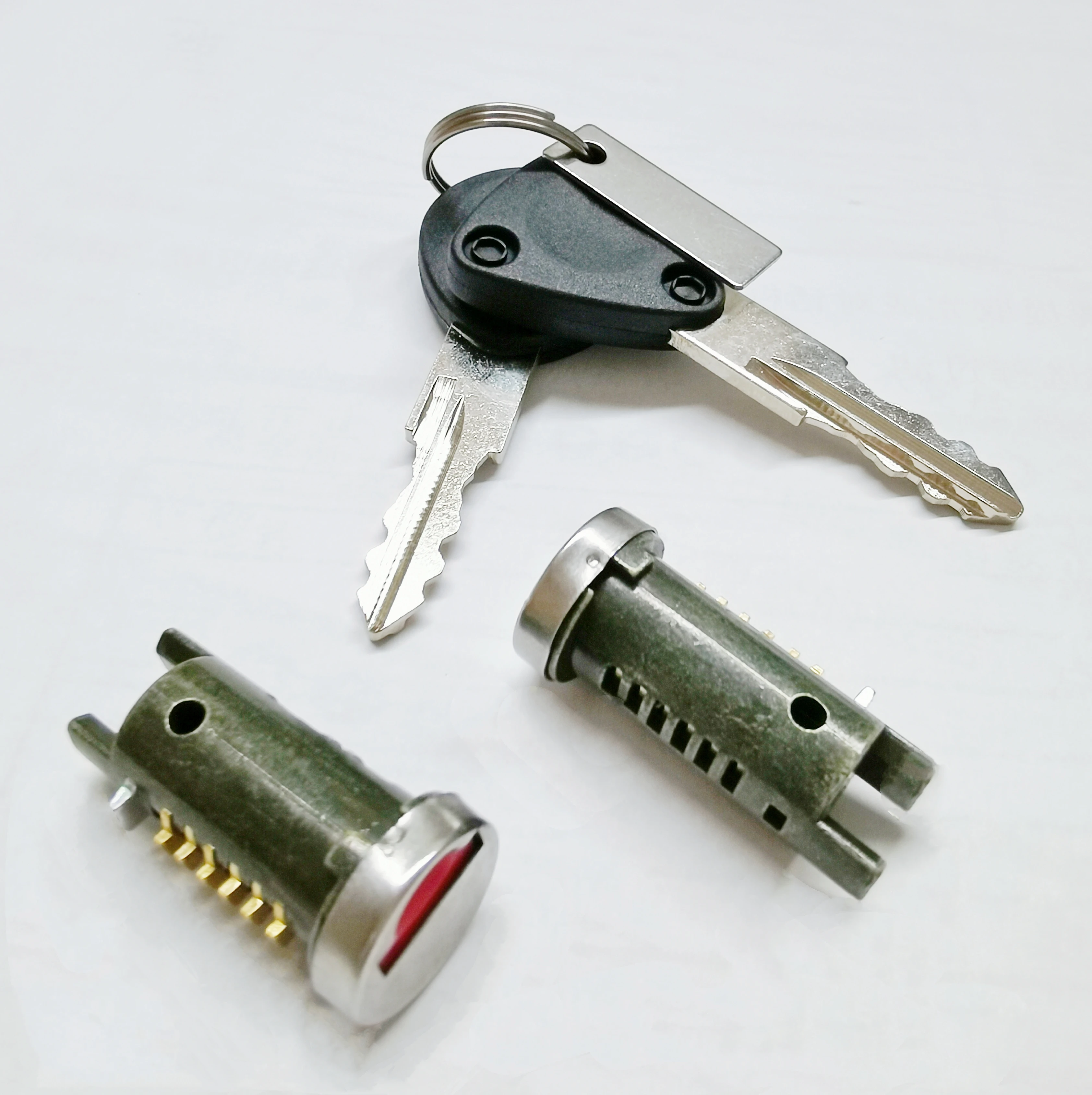 Lock Cylinder Set 2 Keys fit for  Easy Moving Strom Typhoon-X-XR PIAGIO free NGR NTT ZIP 95/96 VEESPA PK125CC PX125CC