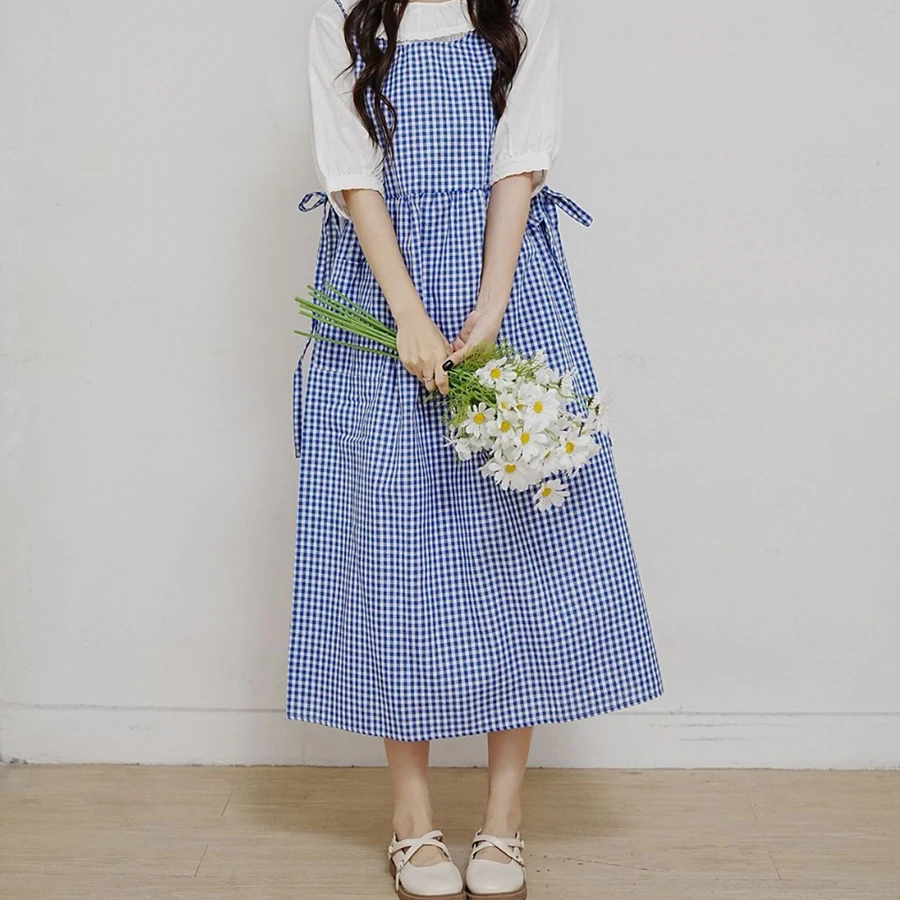 

Korean Fresh Cotton Plaid Apron Side Slit Tie Gardening Vintage Apron Flower Shop Coffee Shop Restaurant Baking Apron