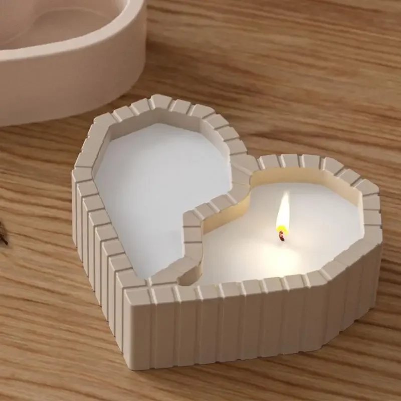 

2026 Top Quality Love Heart Silicone Mold Resin DIY Jewelry Tray Storage Craft Home Decor