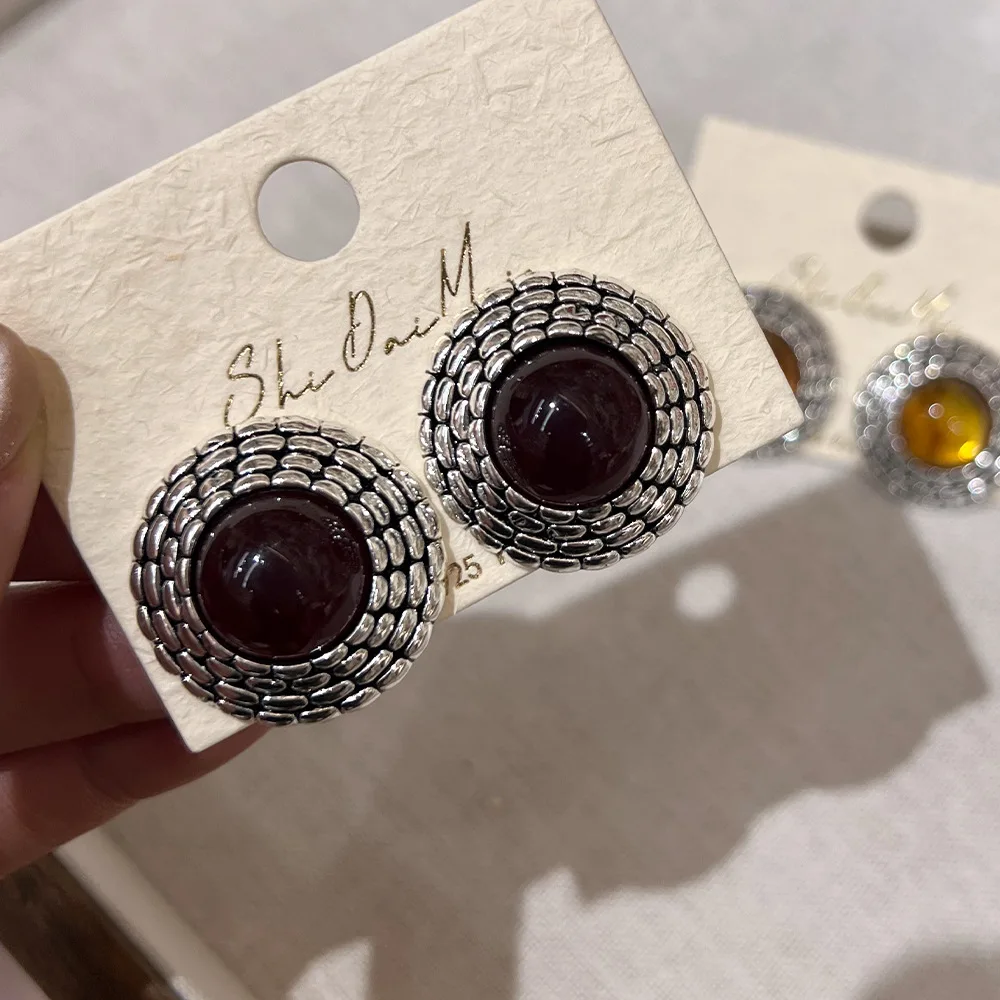 European And American Antique, Blacked Out, Retro, Simple And Versatile Earrings, Daily Earrings