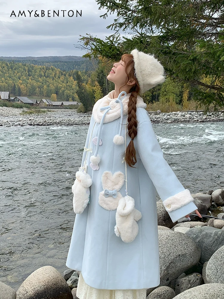 Abrigo de longitud media con cuello de muñeca de felpa con estampado de dibujos animados y lazo azul bonito, chaqueta de lana para otoño e invierno, abrigo de un solo pecho para mujer