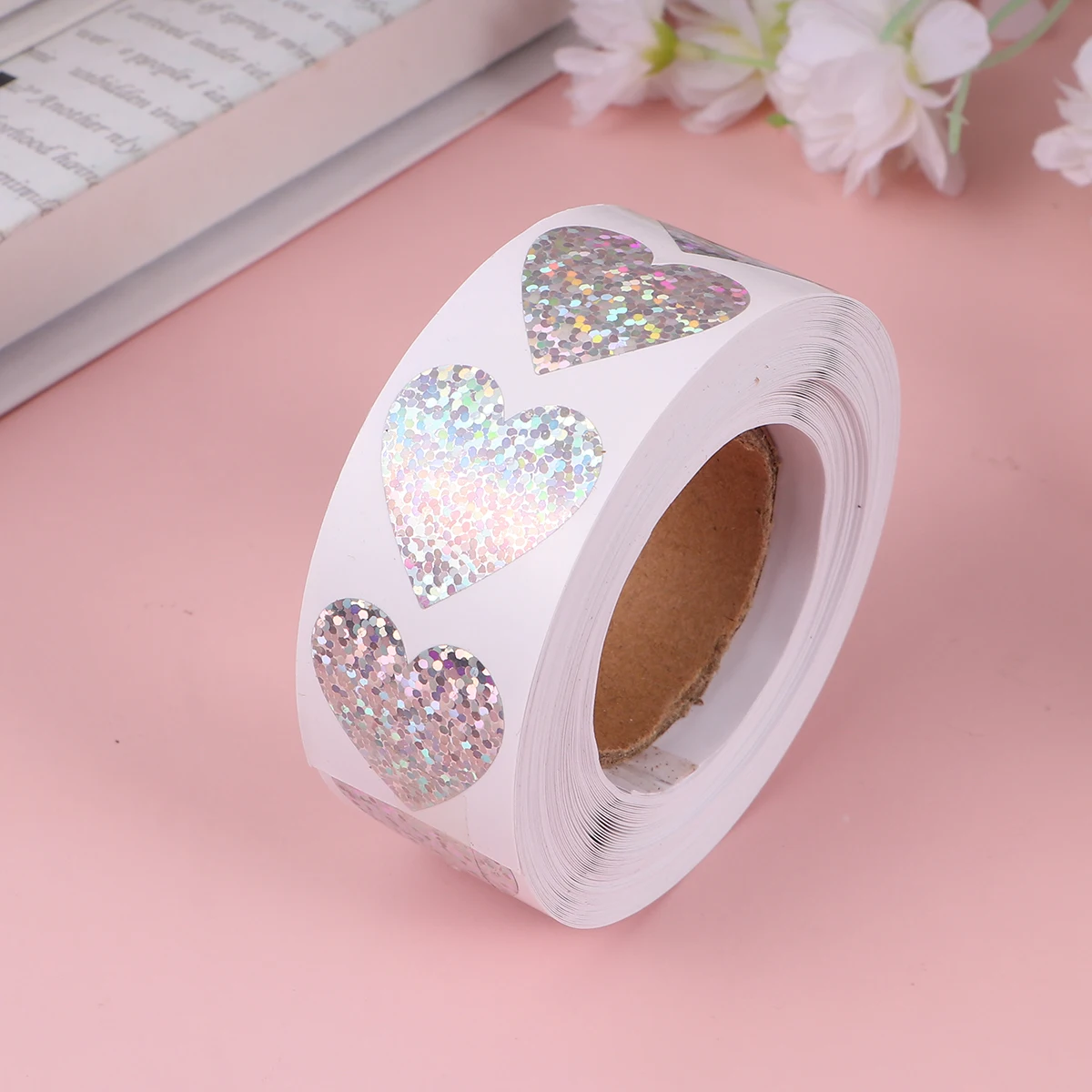 

1 Roll of 500PCS Heart Shape Sticker Self-adhesive Gift Labels Sticker Label Decals Creative Roll Label Sticker for Gift Party