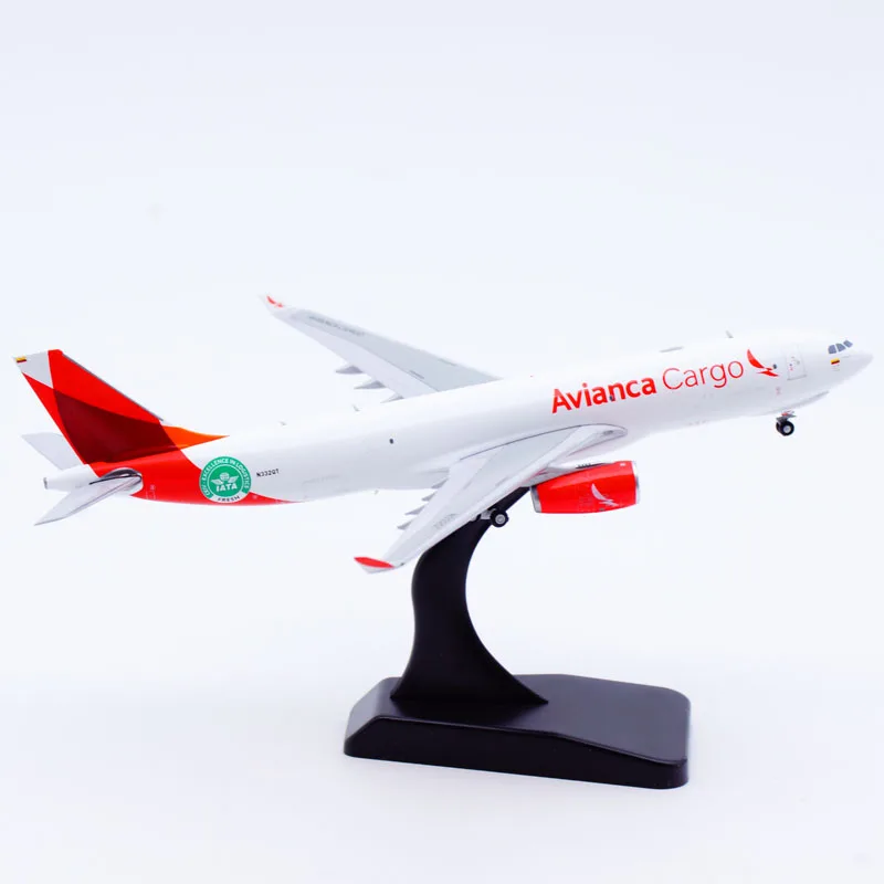

LH4364 Alloy Collectible Plane Gift JC Wings 1:400 Avianca Cargo Airbus A330-200F Diecast Aircraft Jet Model N332QT With Stand