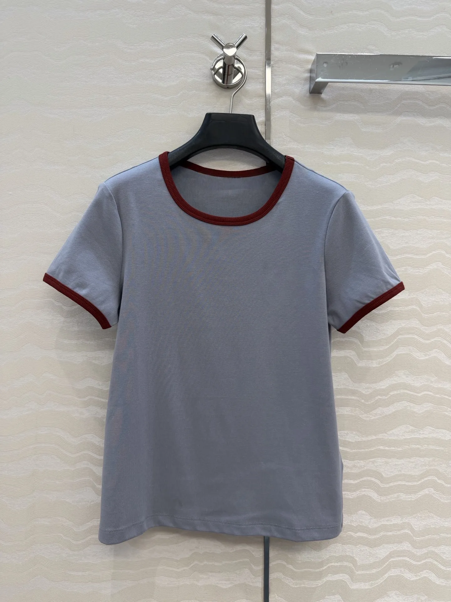 

2026 New Women's Fashion O-Neck Short Sleeve T-Shirt Contrast Trim Slim Fit Versatile Trendy Tops