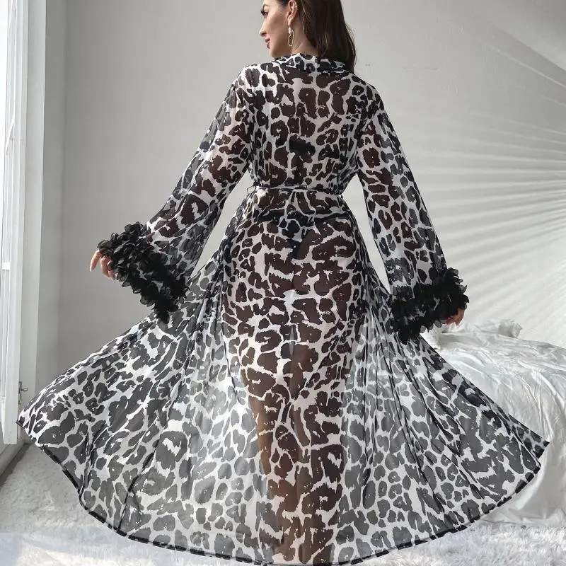 

Long Printed Batobe Women's Home Wear Comfortable Soft Material Autumn Season Suitable Spwear/Robe for Men