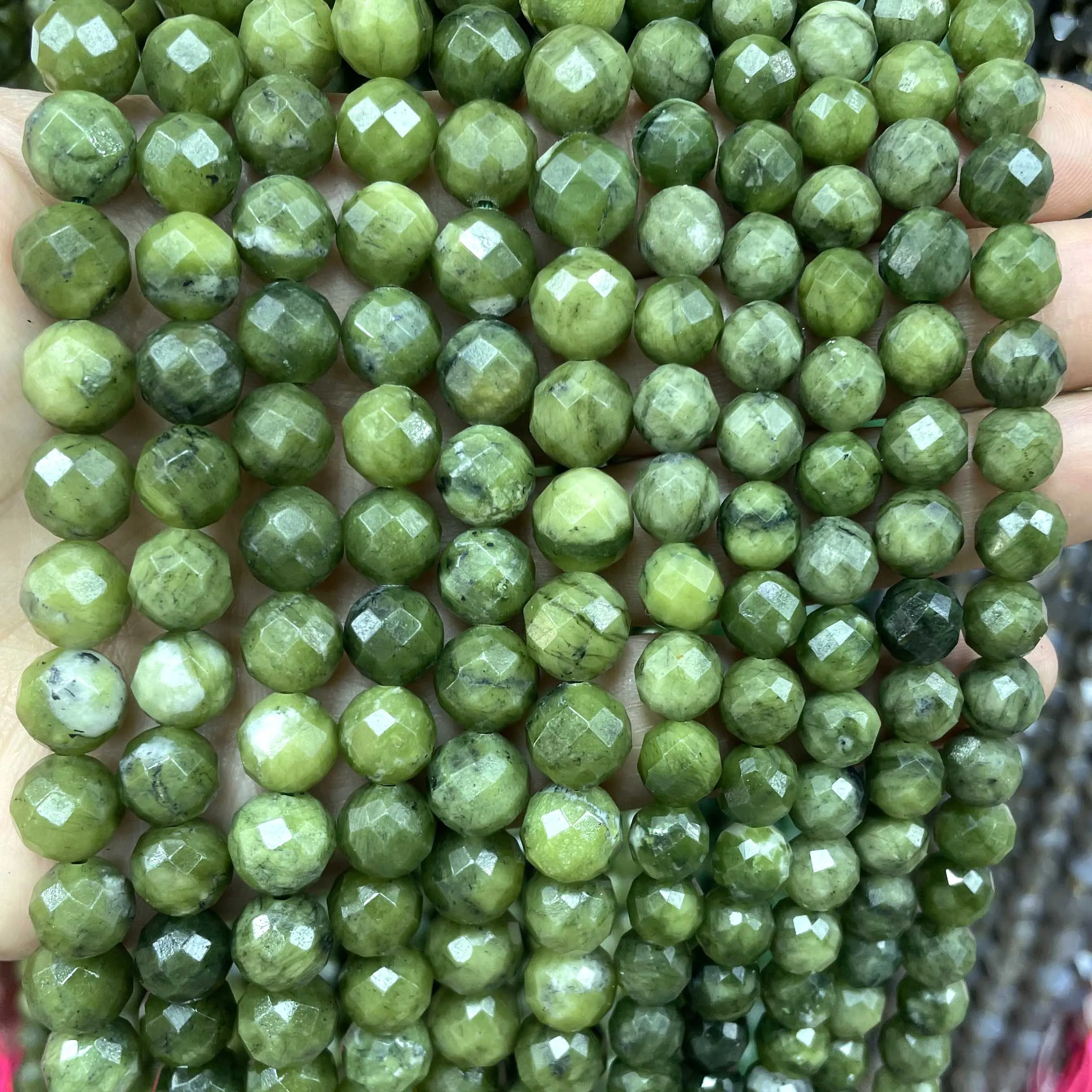 6 8 10 مللي متر الحجر الطبيعي الأوجه الأخضر Jades فضفاض خزر عازل لصنع المجوهرات سوار ذاتي الصنع إكسسوارات عقد 7.5 بوصة
