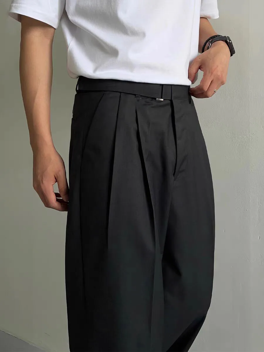 ルーズストレートレッグメンズワークウェアパンツパリバックルデザインカジュアルスーツパンツ若々しい活力スタイルオールシーズンベーシックカラー