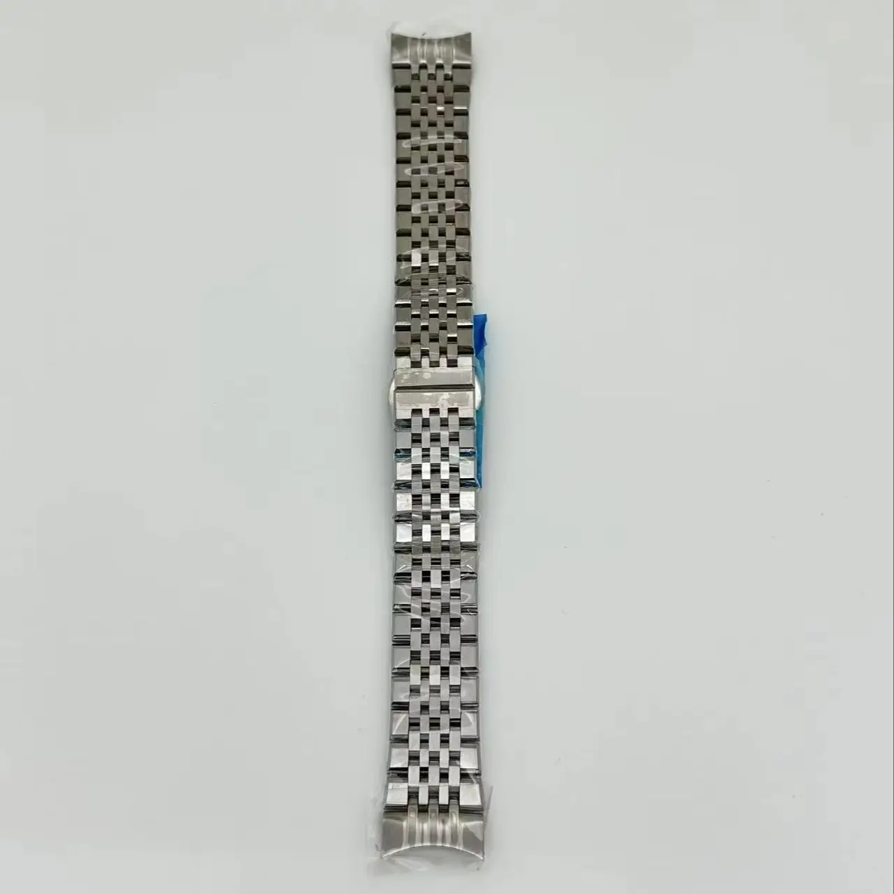 

The 40mm case in our store is suitable for solid steel band.