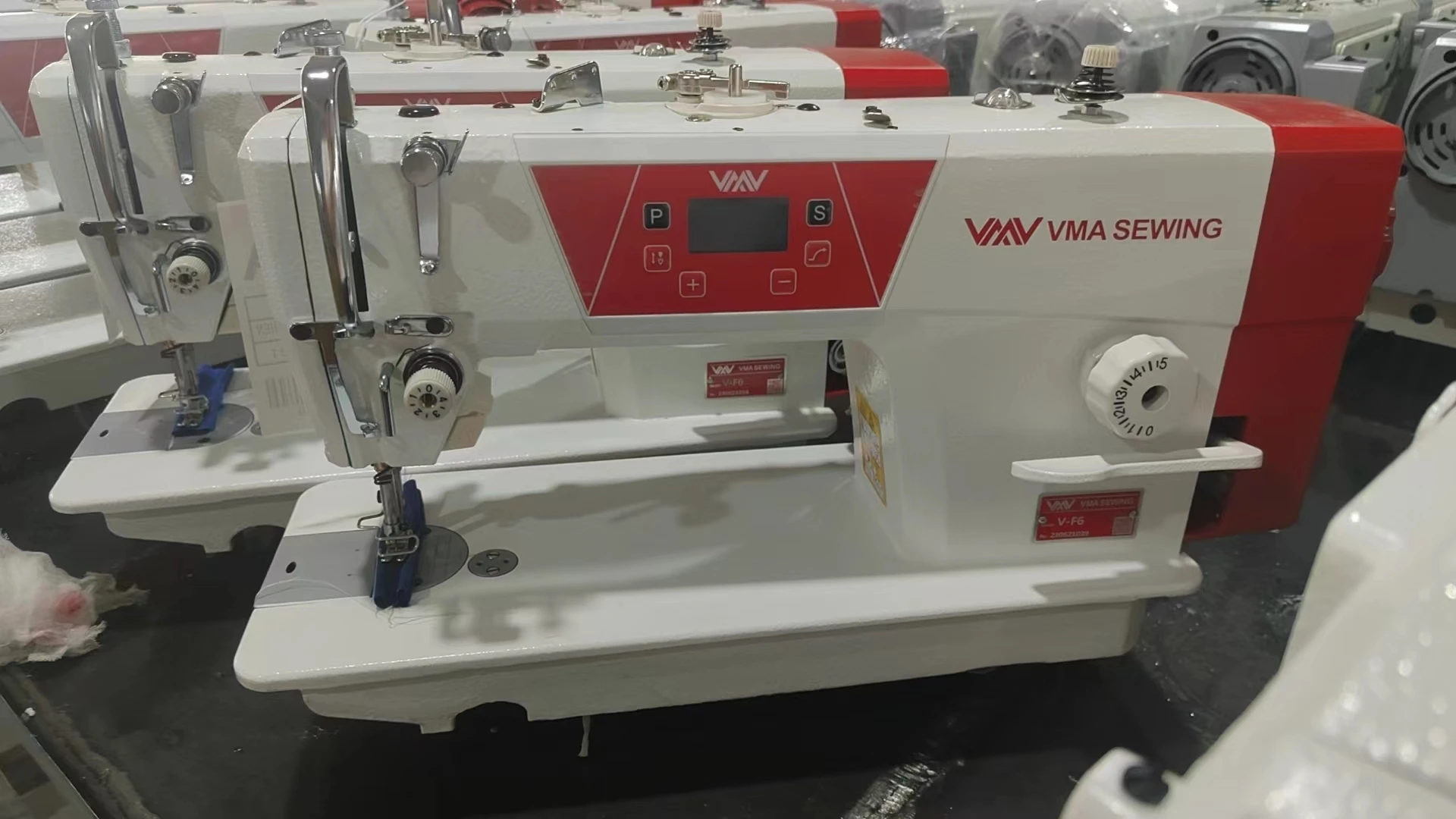 VMA Newest Single Needle Lockstitch LCD Screen With Button Thick Material Flatbed Industrial Sewing Machine Direct Drive