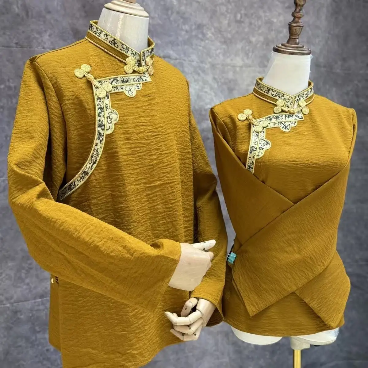 

Men Women Tibetan Tops Couples National Style Standing Collar Long Sleeve Shirt High-end Wedding Base Wear Vintage Daily Blouse