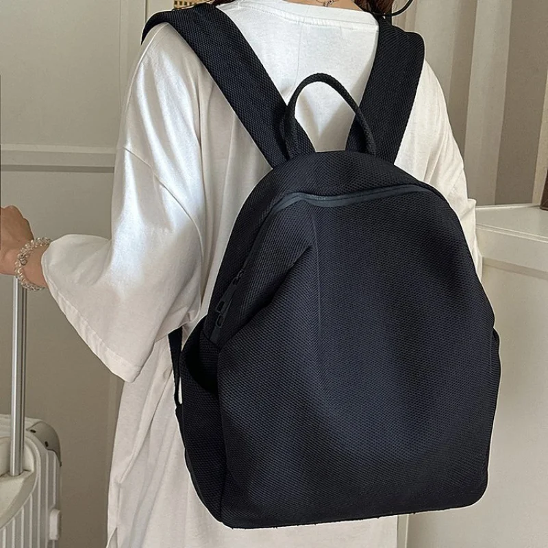 2025 Nuova borsa a tracolla in pelle da donna di marca di lusso di fascia alta Famoso designer Semplice Parigi Elegante ​